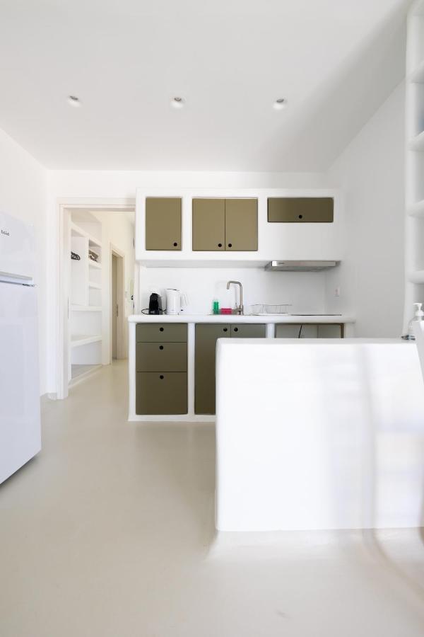 28 Apartment Maragkas